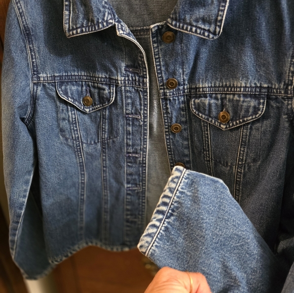 Talbots petite classic denim jacket - Picture 3 of 6